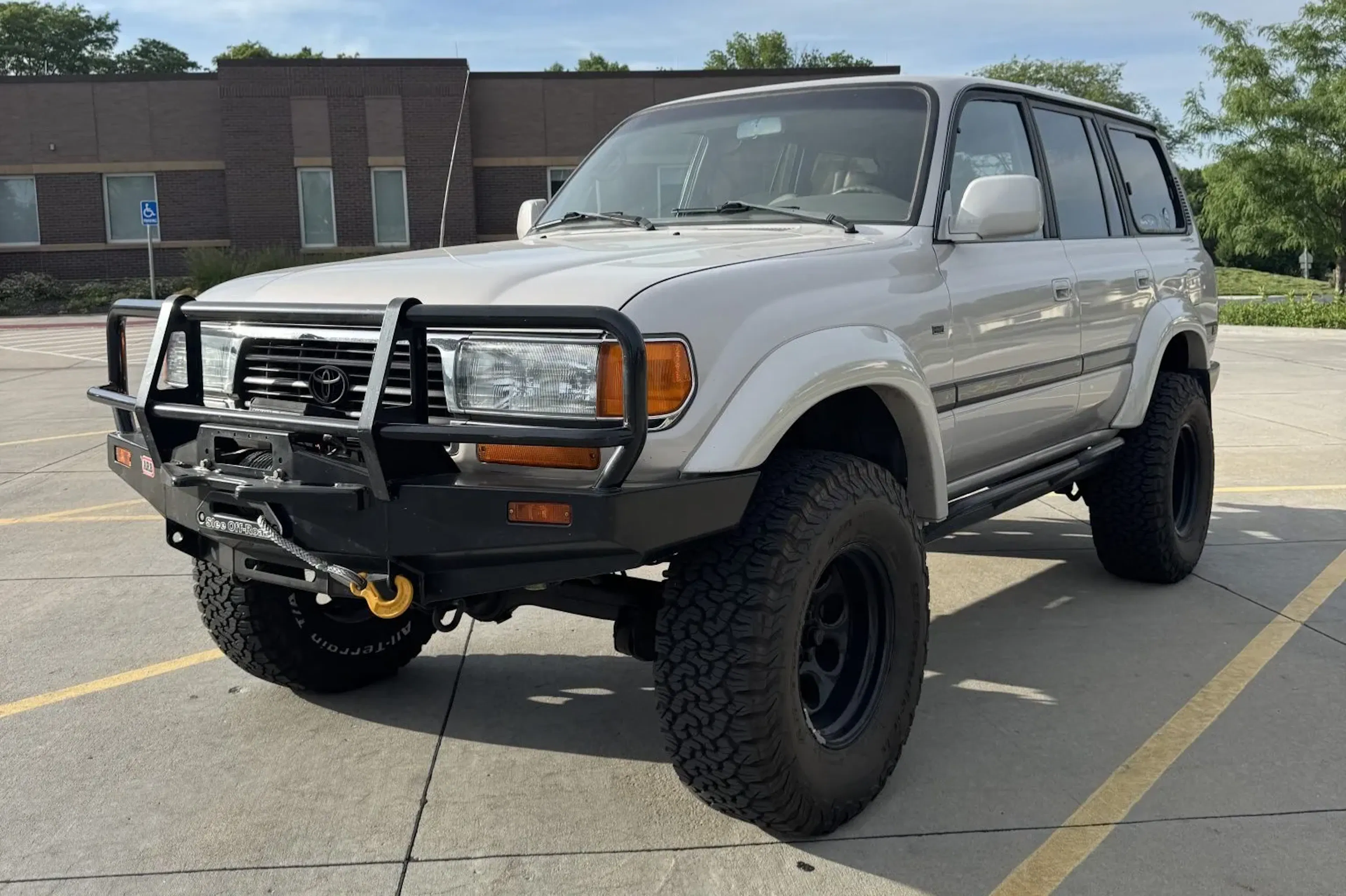1997 Toyota Land Cruiser VIN JT3HJ85J1V0184134 | Hagerty Valuation
